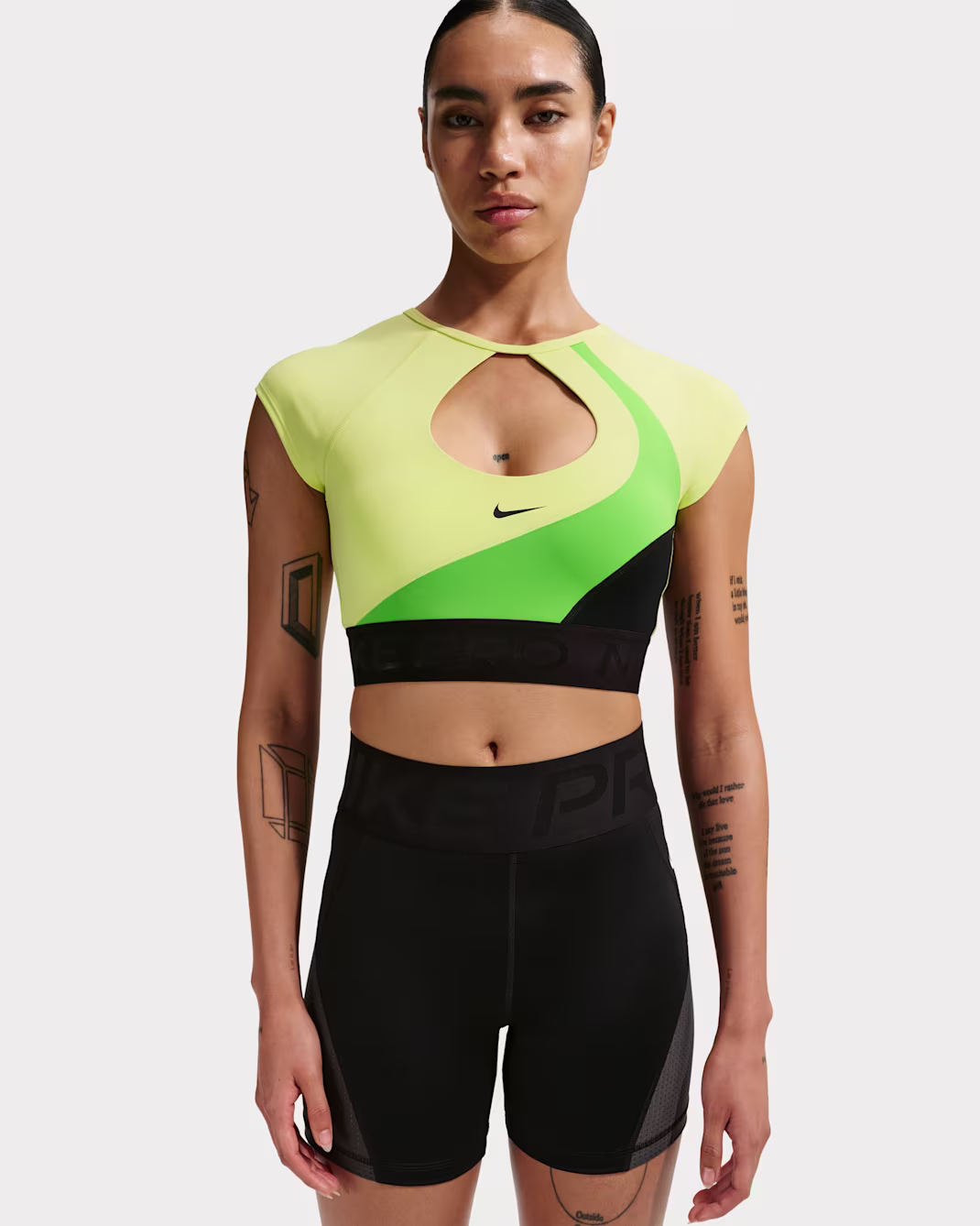 Nike Pro Sculpt