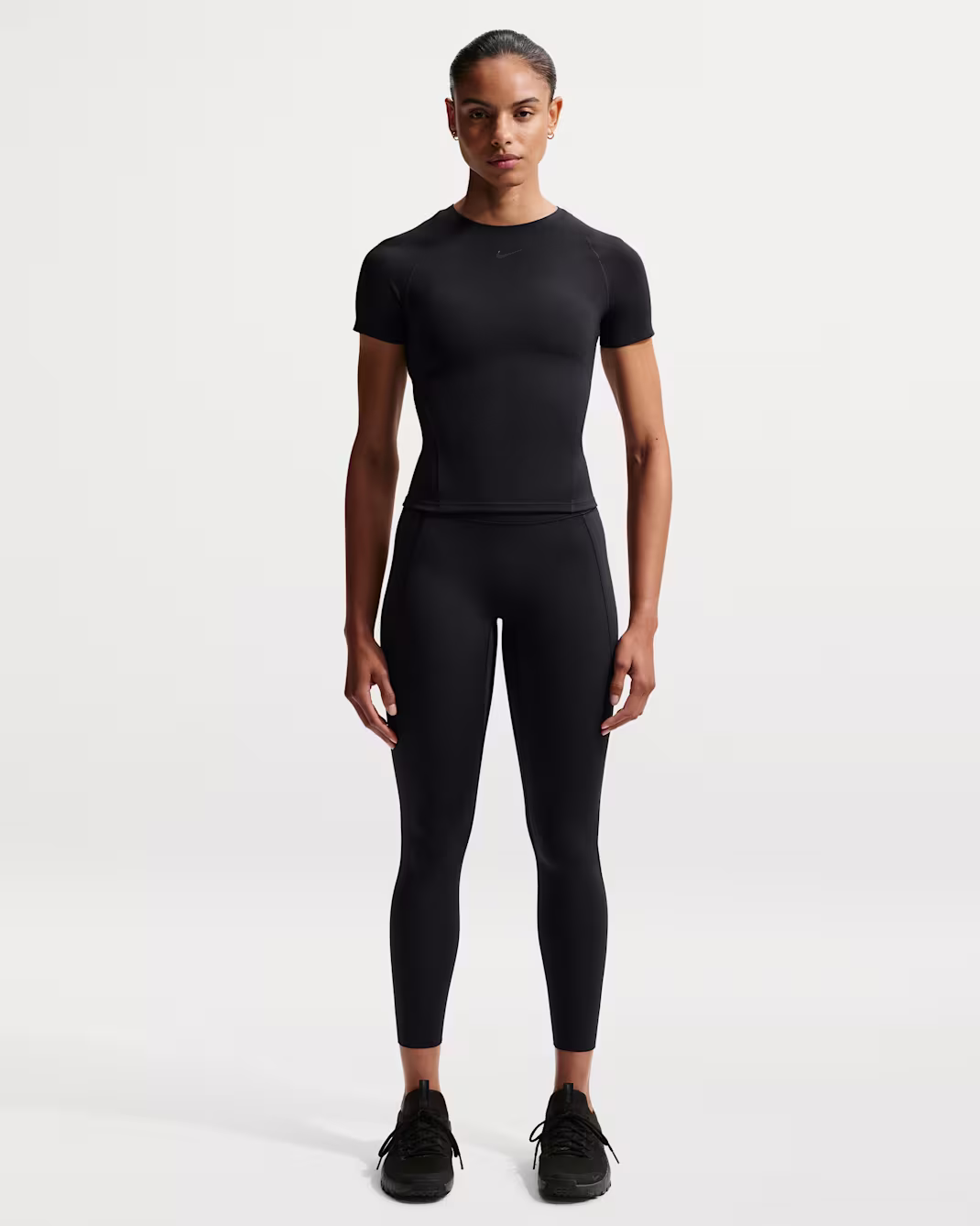 Nike Universa