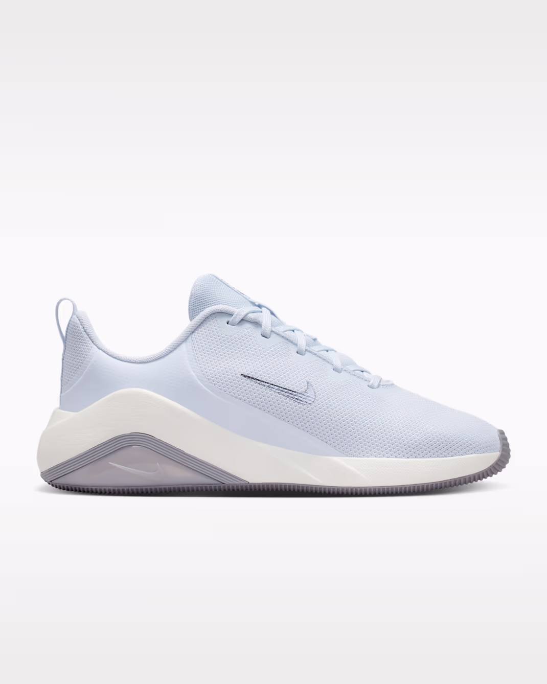 Nike Bella 7